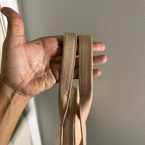 BREE Leather Tote Bag w Top handle - Picture 8 of 10